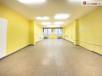 Pronájem obchodního prostoru 75 m²