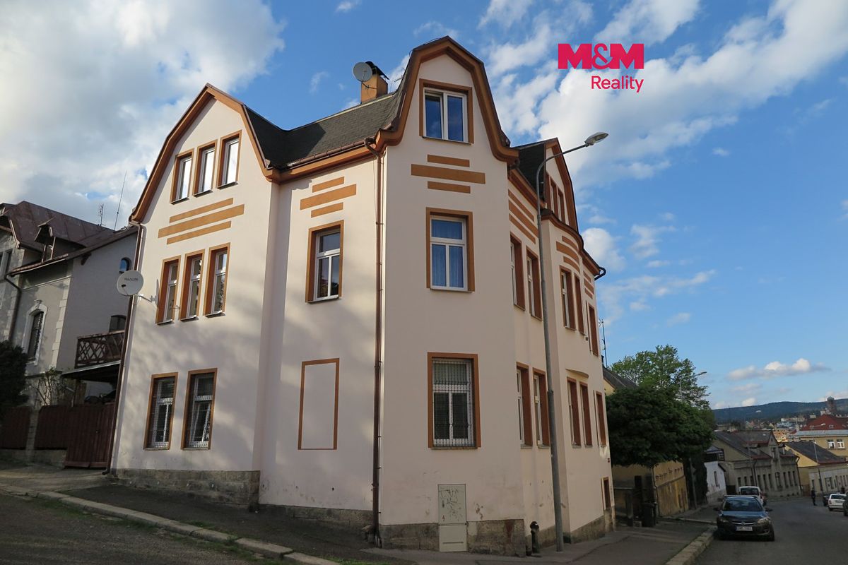 Pronájem bytu 3+1 106 m²