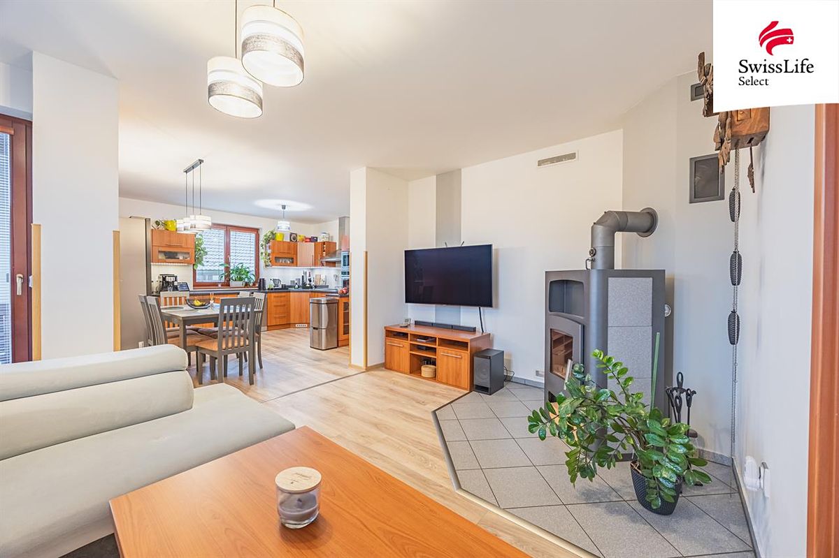 Prodej rodinného domu 120 m², pozemek 828 m² – fotografie 4