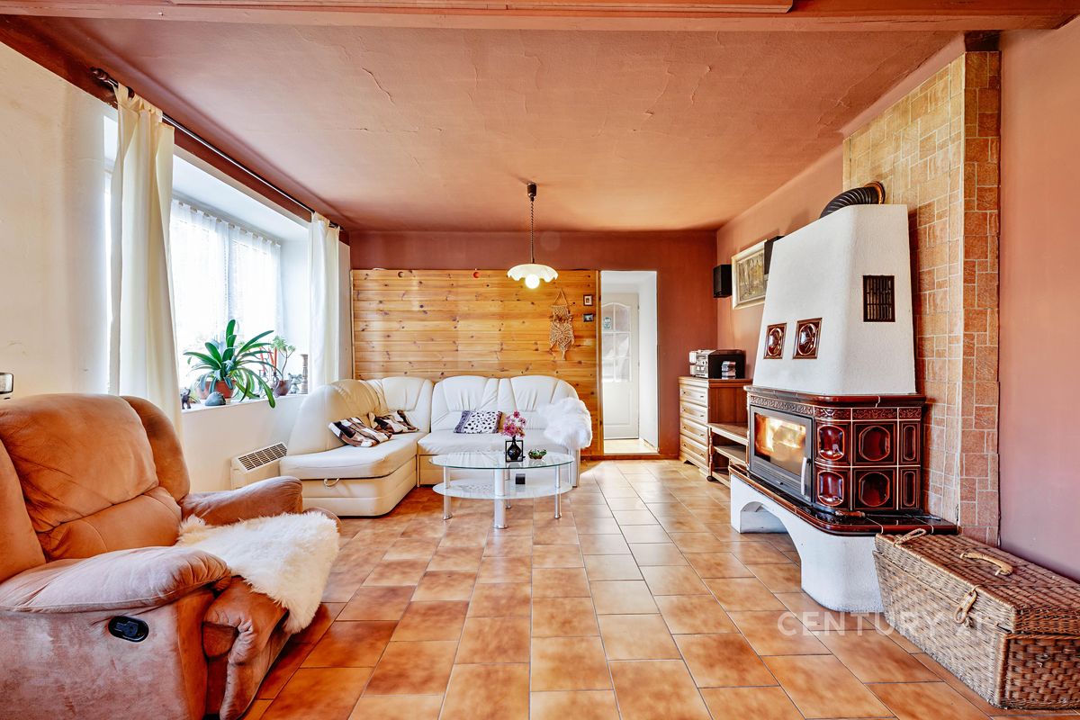 Prodej rodinného domu 95 m², pozemek 514 m² – fotografie 3