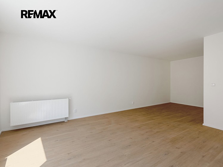 Prodej bytu 3+kk, 96 m² (2 z 17)