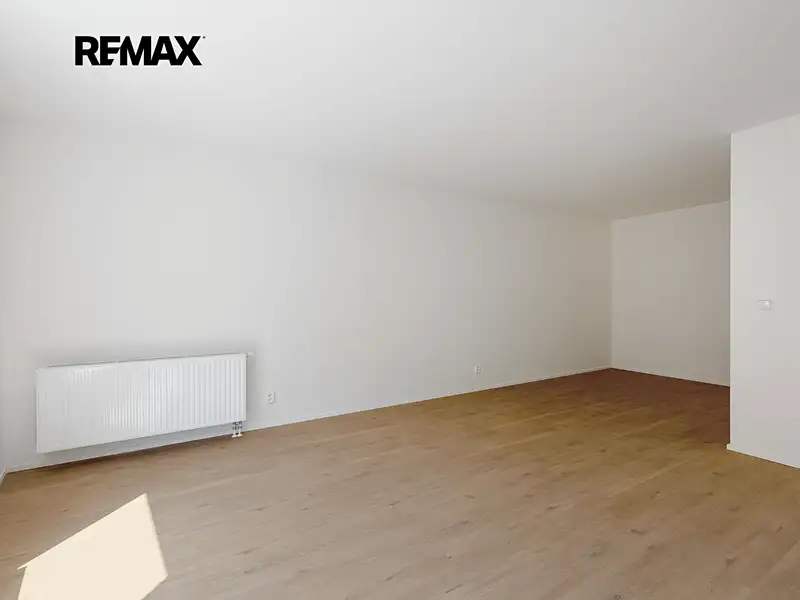 Prodej bytu 3+kk 96 m², Praha – náhled fotky 2
