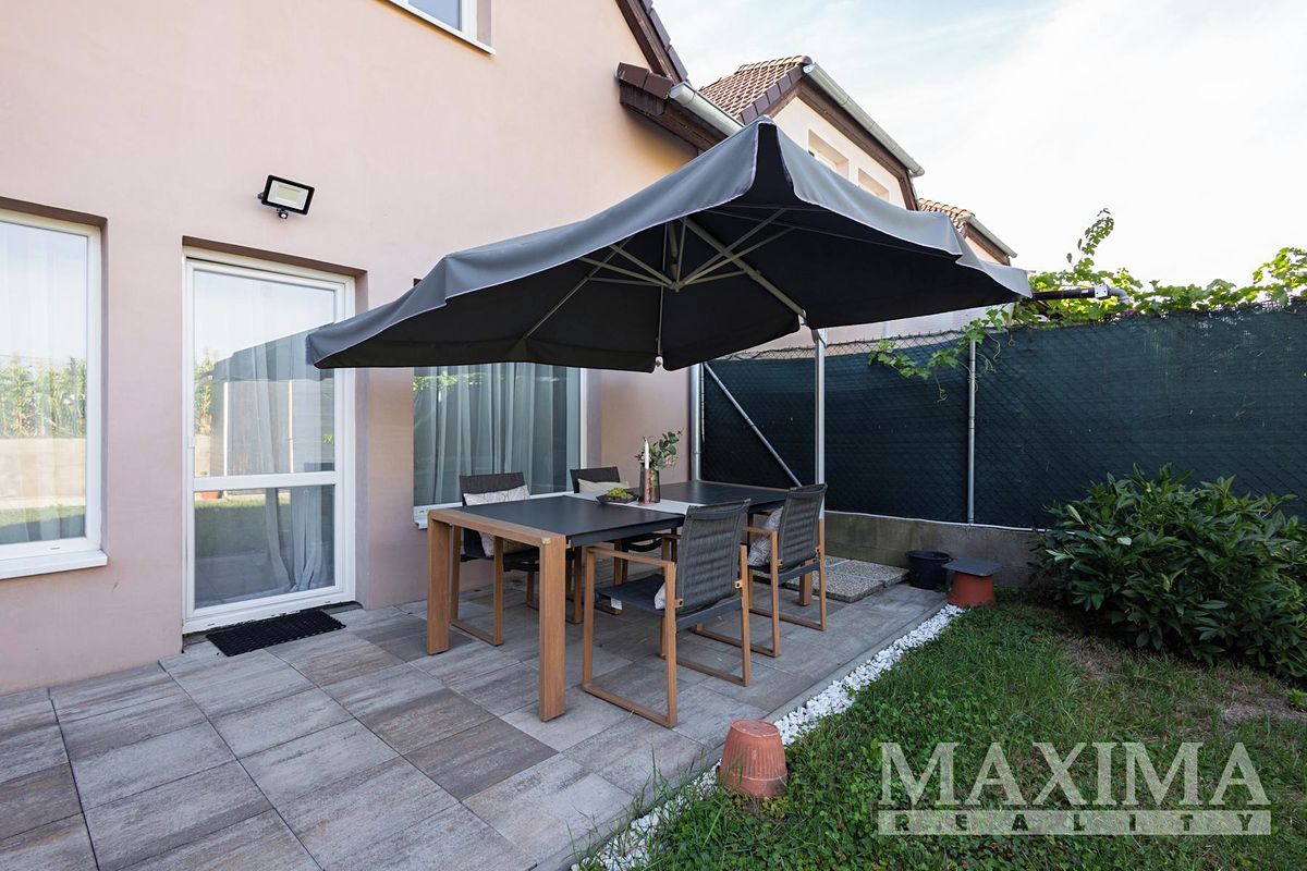 Prodej rodinného domu 140 m², pozemek 186 m² – fotografie 4
