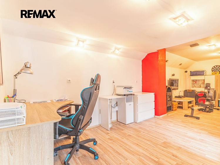 Prodej domu, 160 m² (15 z 27)