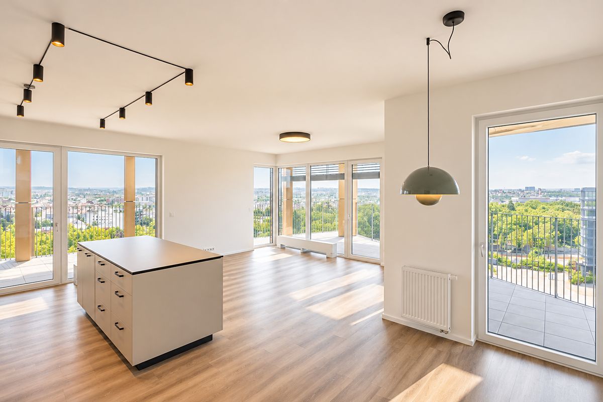 Pronájem bytu 4+kk 150 m²