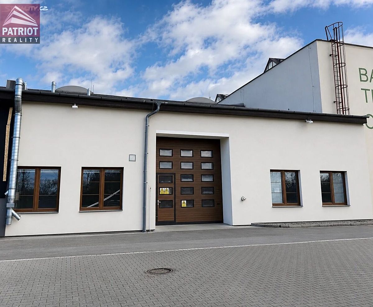 Pronájem skladového prostoru 200 m²