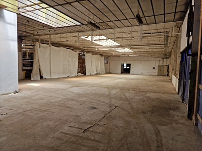 Pronájem komerčního prostoru, 923 m² (3 z 8)