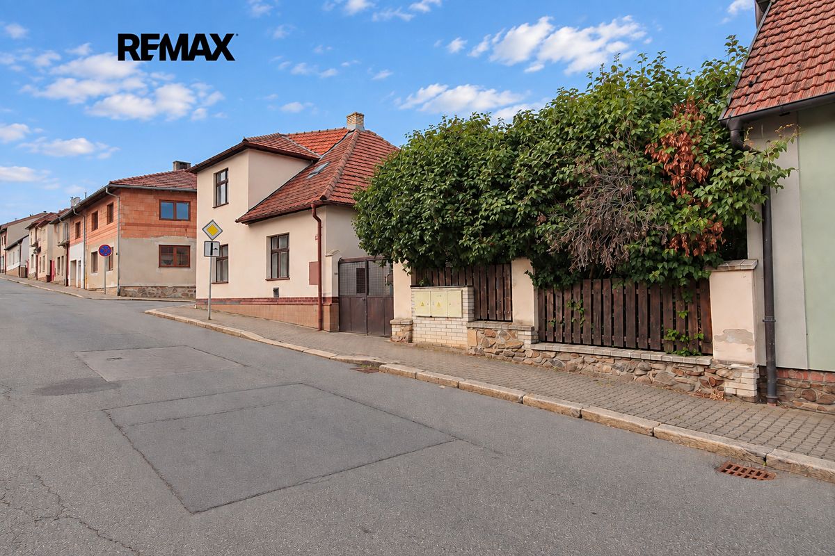 Prodej rodinného domu 135 m², pozemek 316 m² – fotografie 3