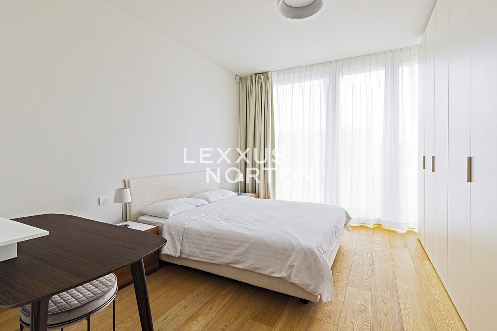 Pronájem bytu 2+kk 60 m² – fotografie 4