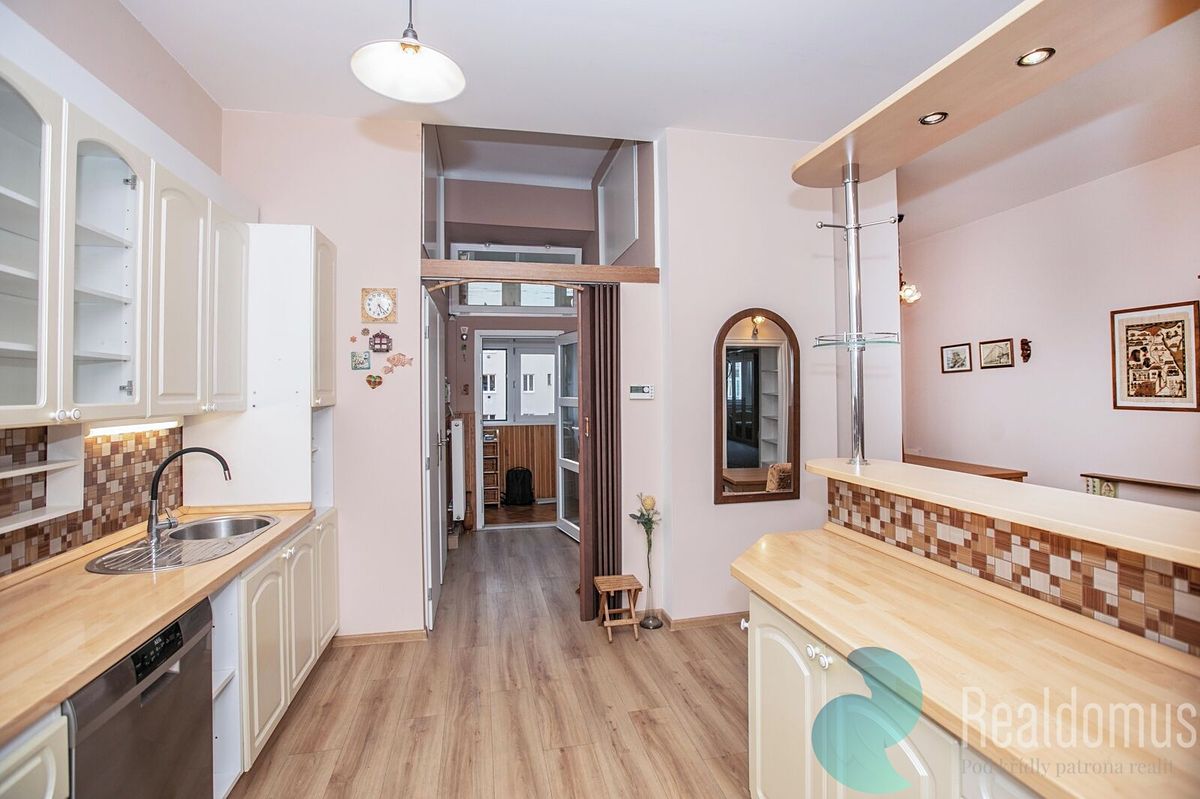 Prodej bytu 3+kk 82 m² – fotografie 3