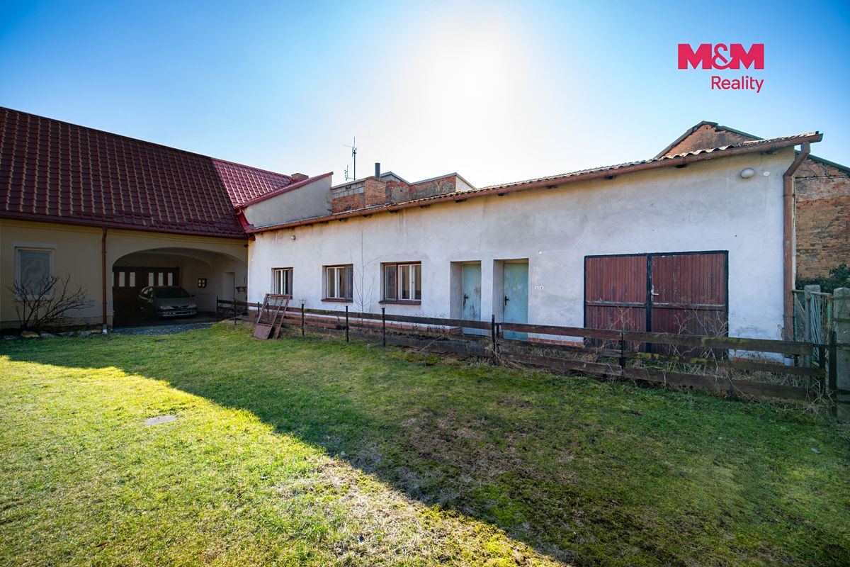Prodej rodinného domu 120 m², pozemek 325 m² – fotografie 3