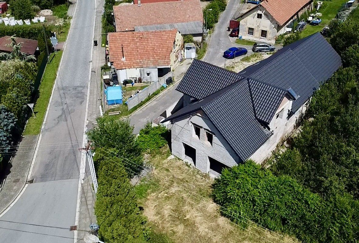 Prodej rodinného domu 295 m², pozemek 766 m² – fotografie 4
