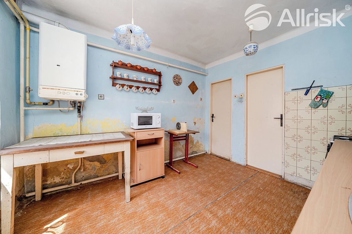 Prodej rodinného domu 95 m², pozemek 2830 m² – fotografie 5