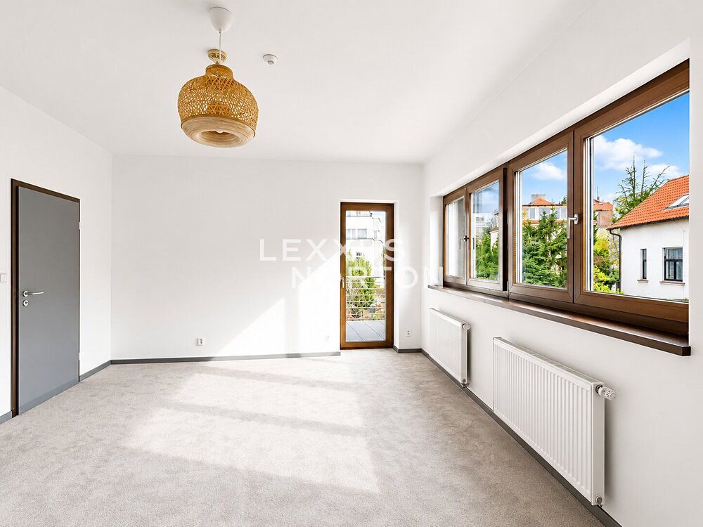 Pronájem bytu 3+1 155 m² – fotografie 4