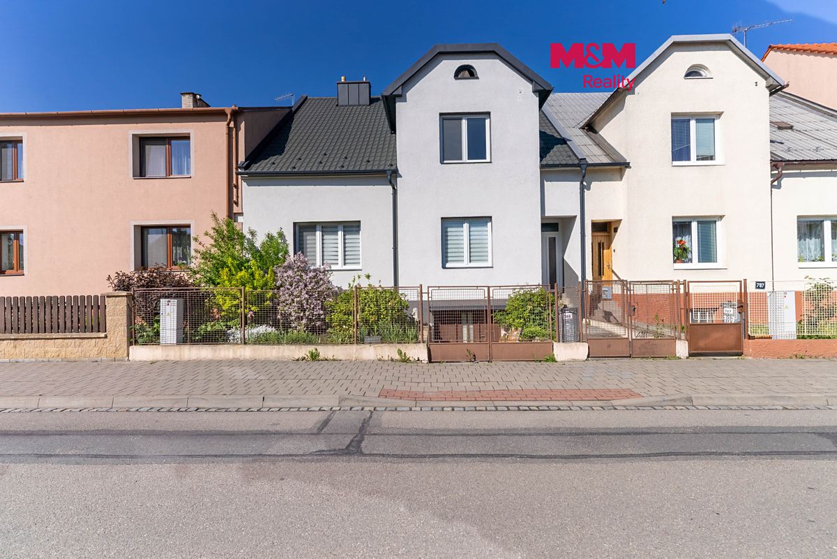 Prodej rodinného domu 160 m², pozemek 398 m²