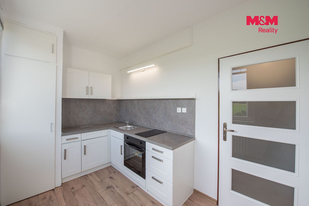 Pronájem bytu 1+1 33 m² – fotografie 2