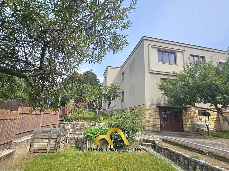 Будинок на продаж, 240 м² (10 з 40)