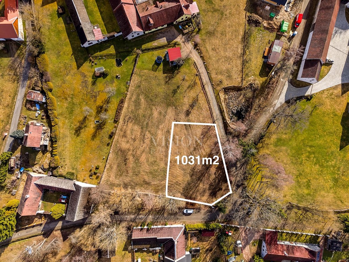 Prodej stavebního pozemku 2062 m² – fotografie 2