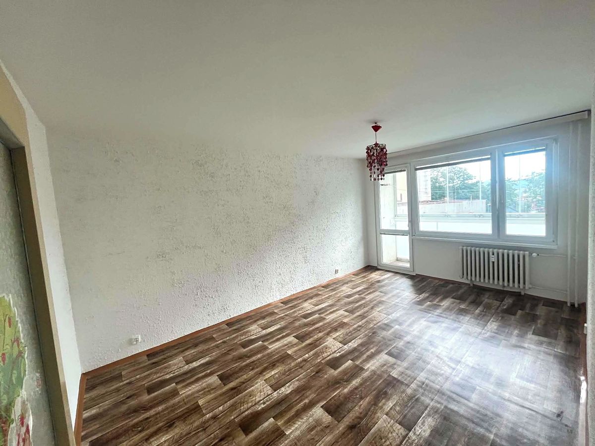 Pronájem bytu 2+1 62 m² – fotografie 4