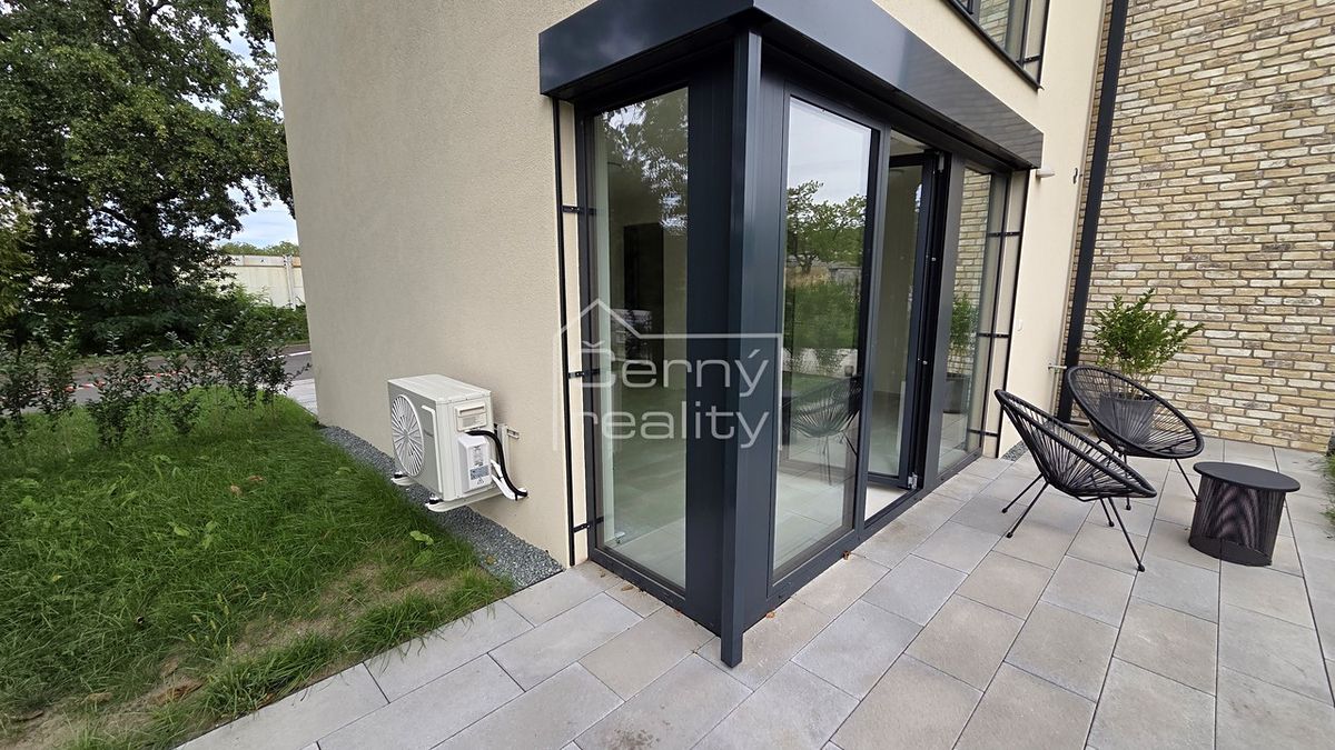 Prodej rodinného domu 55 m², pozemek 239 m² – fotografie 3