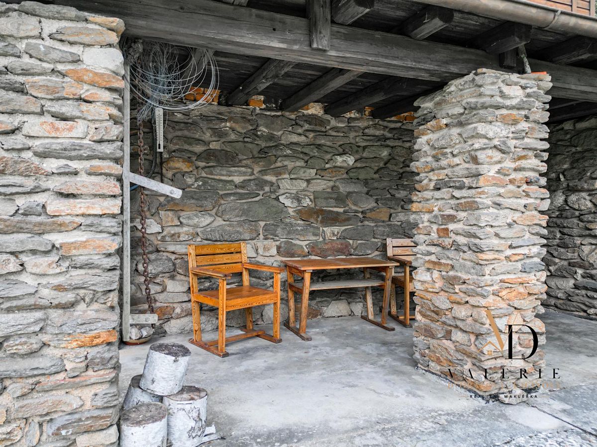 Prodej chaty 60 m², pozemek 689 m² – fotografie 2
