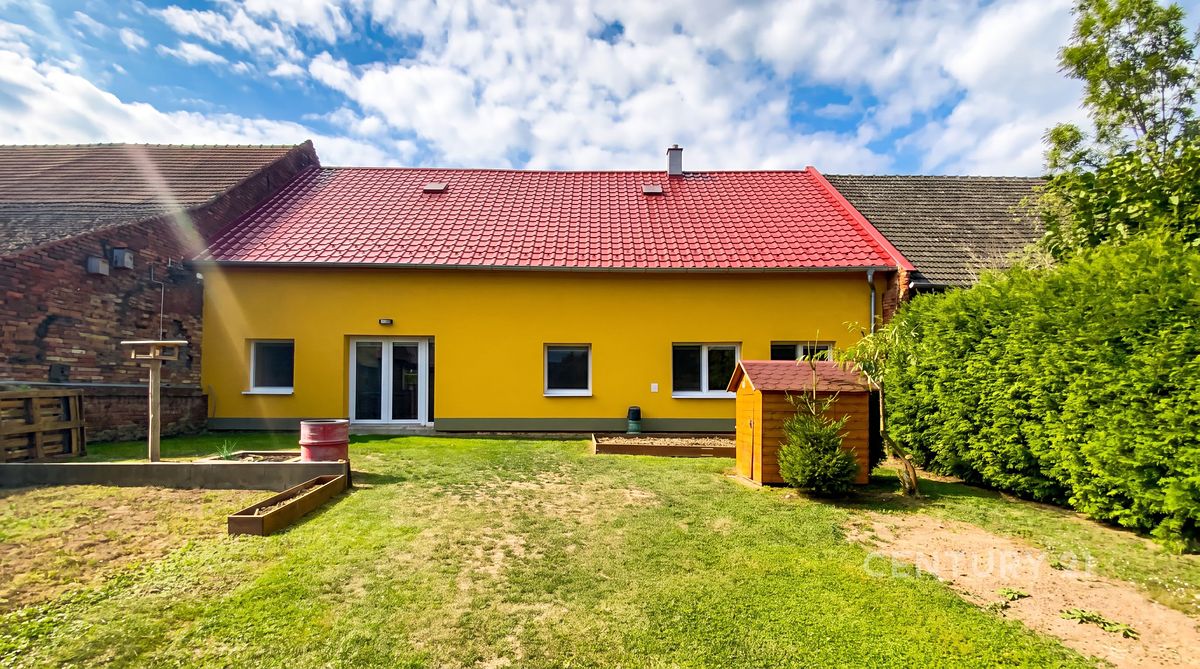 Pronájem rodinného domu 178 m², pozemek 1189 m²
