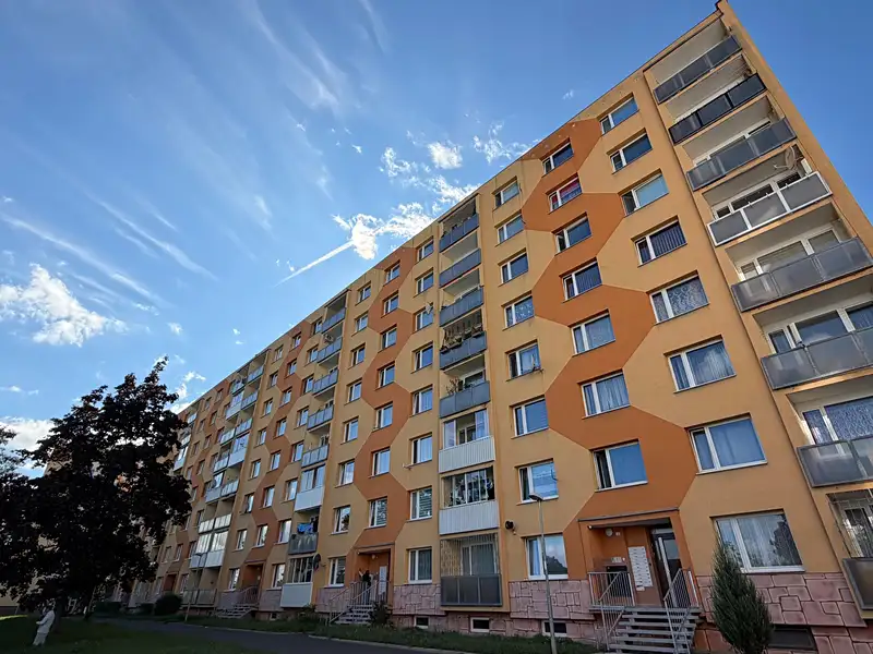 Prodej bytu 1+1 36 m², Chomutov – náhled fotky 1