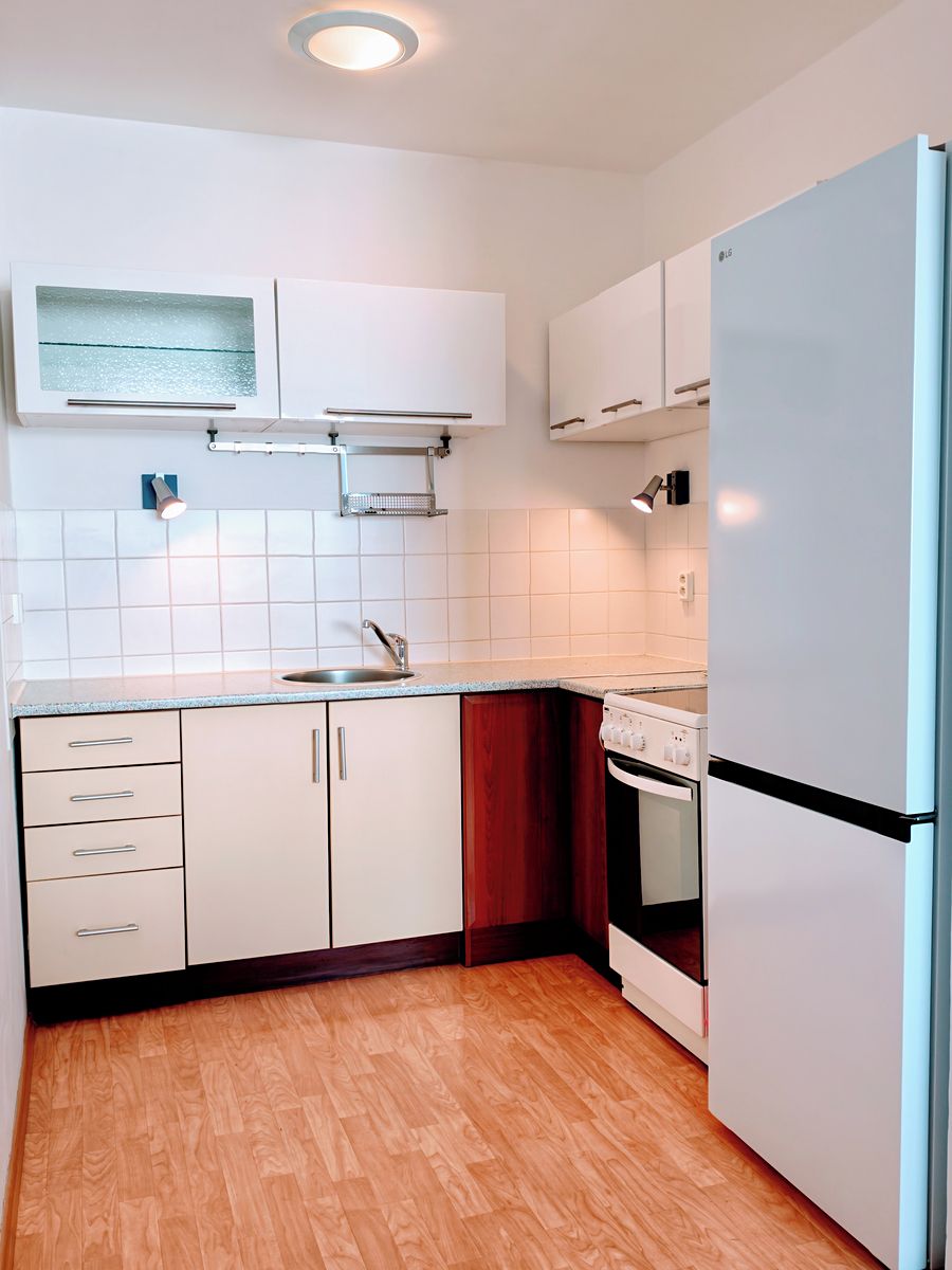 Pronájem bytu 2+kk 43 m² – fotografie 2
