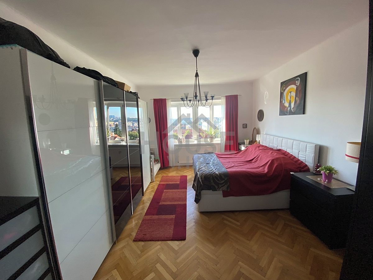 Pronájem bytu 3+kk 75 m² – fotografie 4