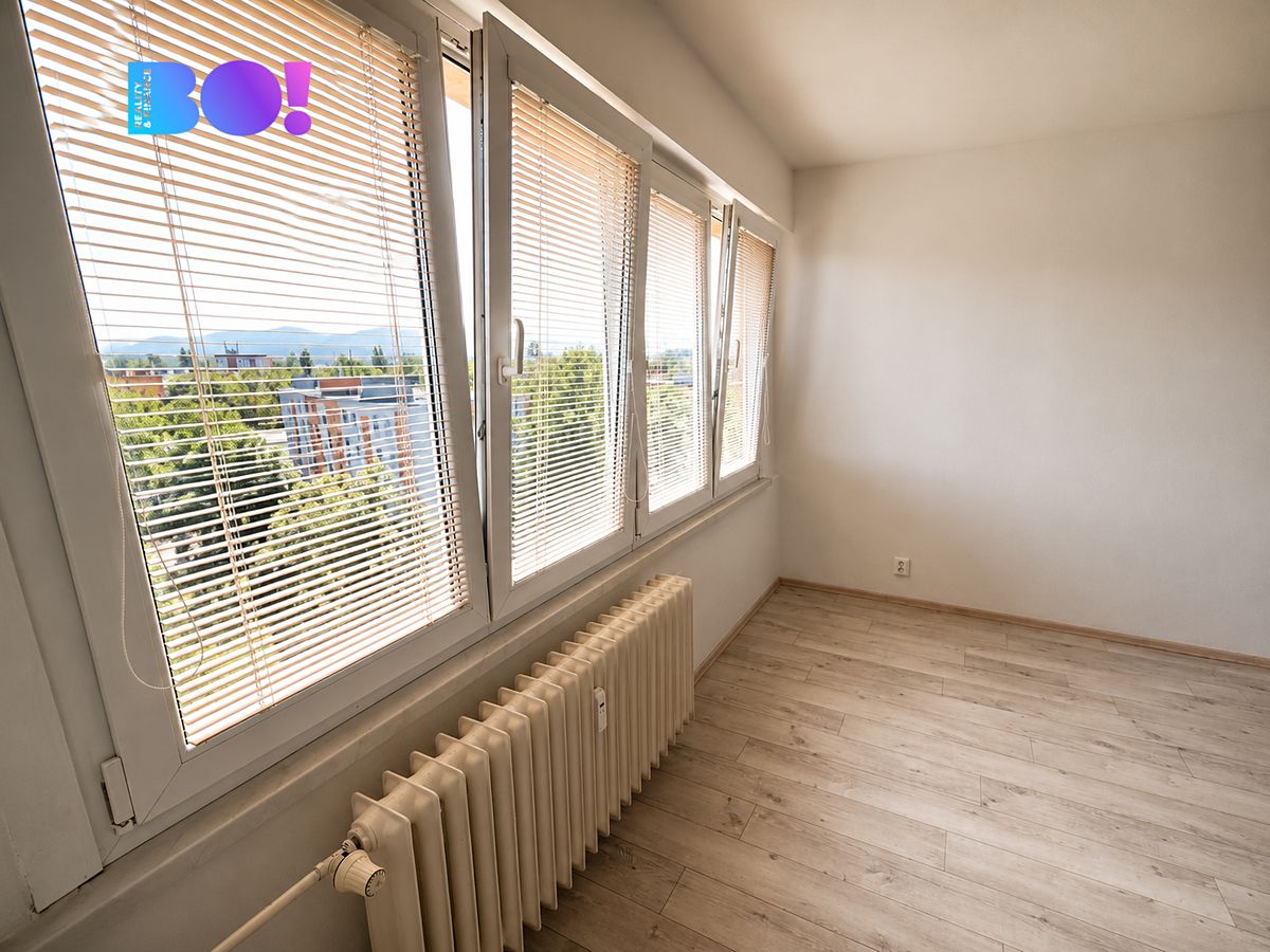Pronájem bytu 1+1 28 m² – fotografie 3