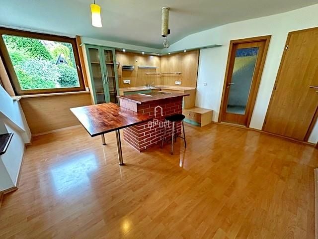 Pronájem rodinného domu 71 m², pozemek 140 m²