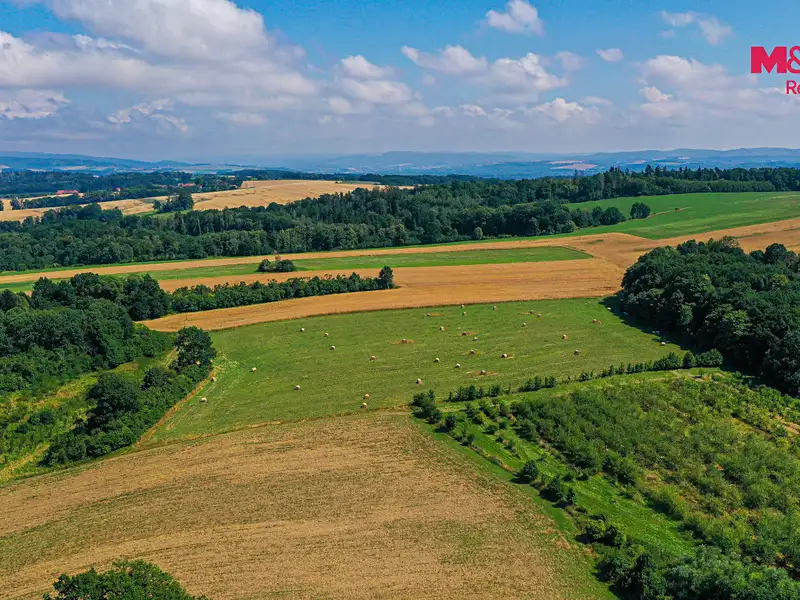 Prodej komerčního pozemku 27304 m², Polom – náhled fotky 3