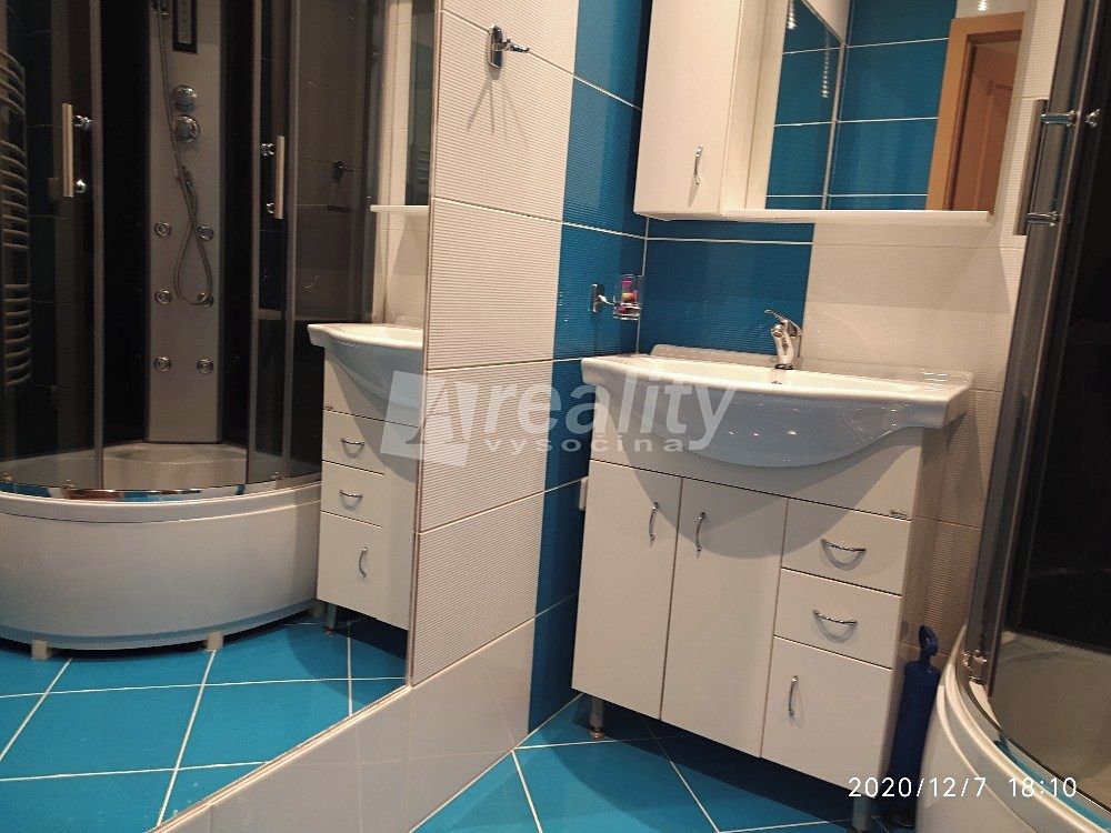 Pronájem bytu 3+1 73 m² – fotografie 2