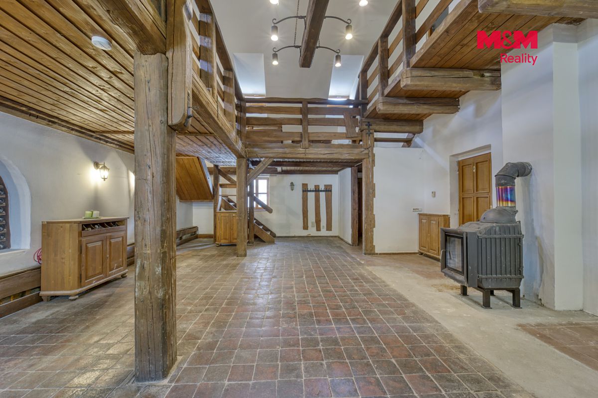 Prodej rodinného domu 173 m², pozemek 218 m² – fotografie 3