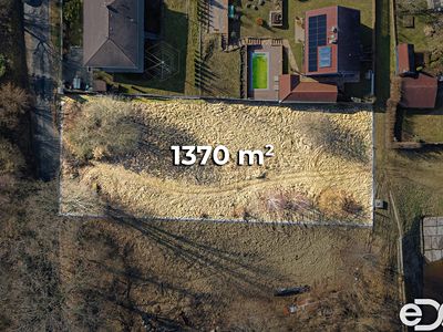 Prodej stavebního pozemku 1370 m²
