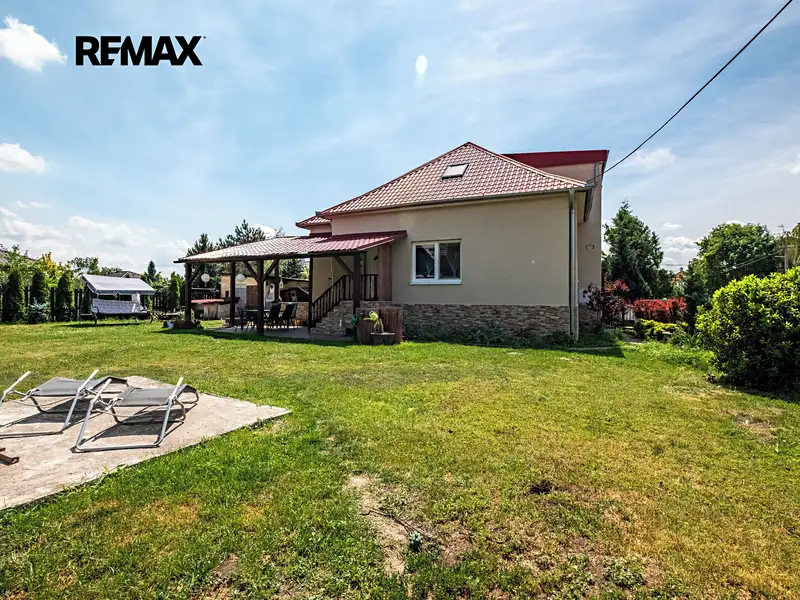 Prodej rodinného domu 100 m², pozemek 620 m², Hodonice – náhled fotky 1