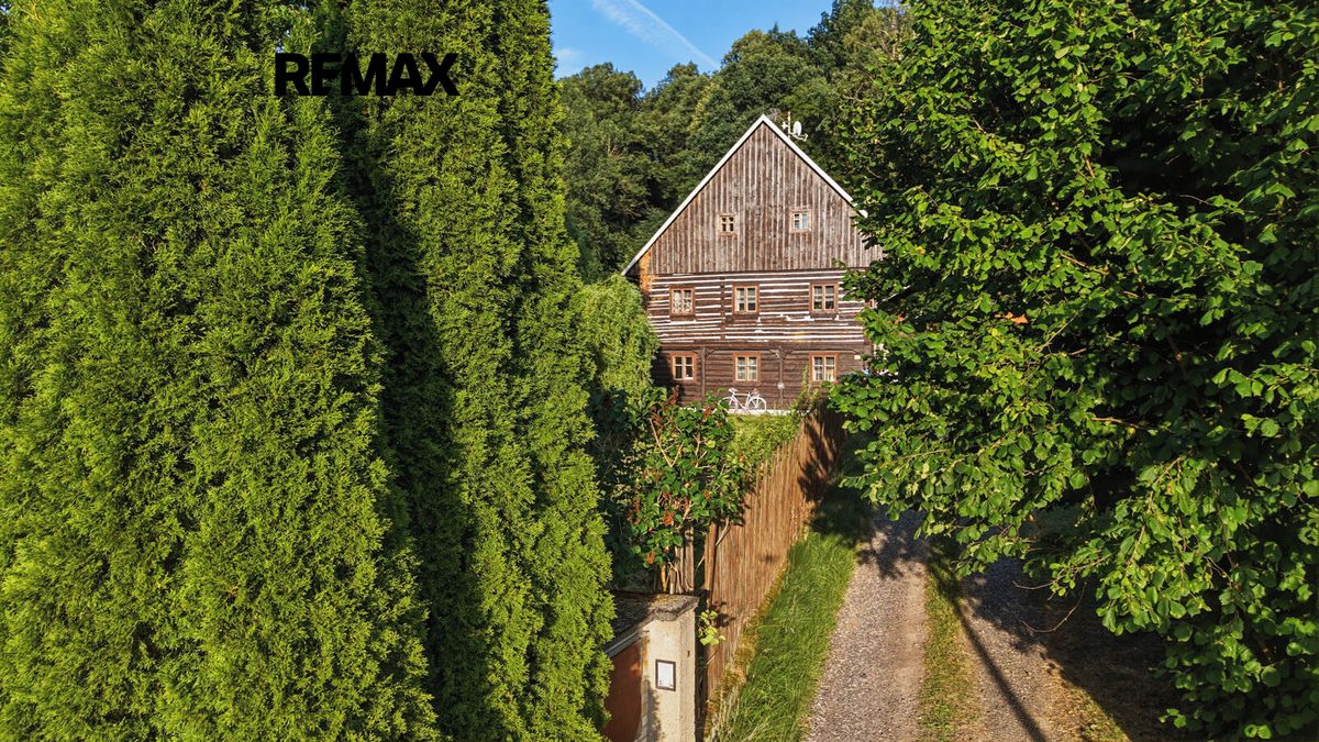 Prodej rodinného domu 556 m², pozemek 3366 m² – fotografie 5