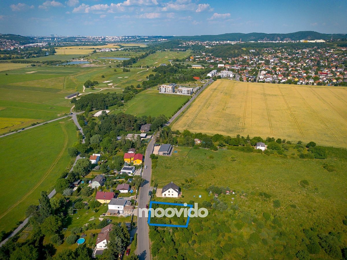 Prodej stavebního pozemku 744 m² – fotografie 5