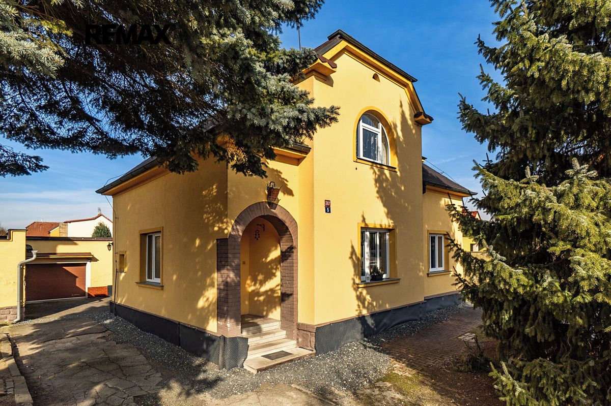 Prodej rodinného domu 163 m², pozemek 1205 m²