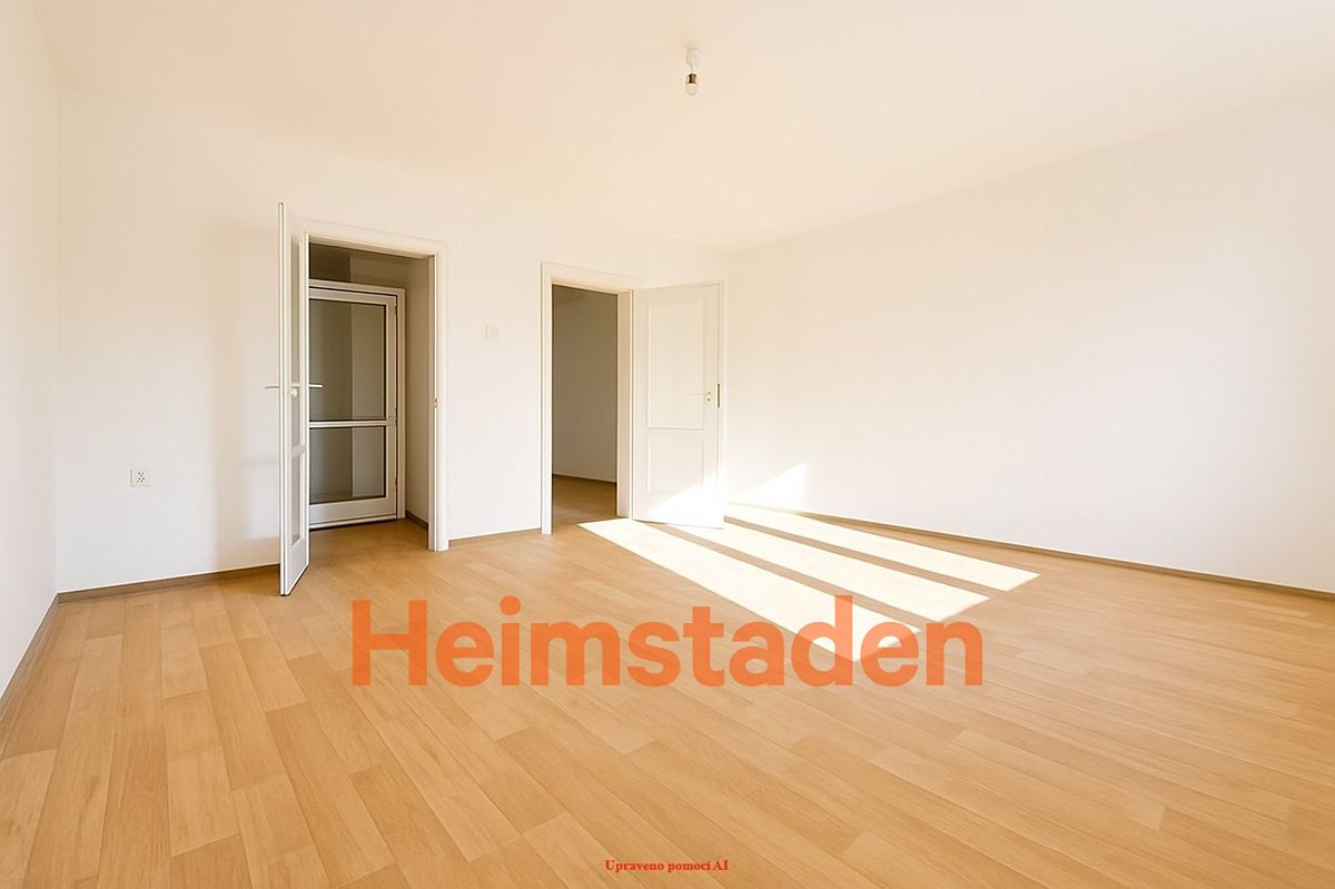 Pronájem bytu 1+1 38 m² – fotografie 3