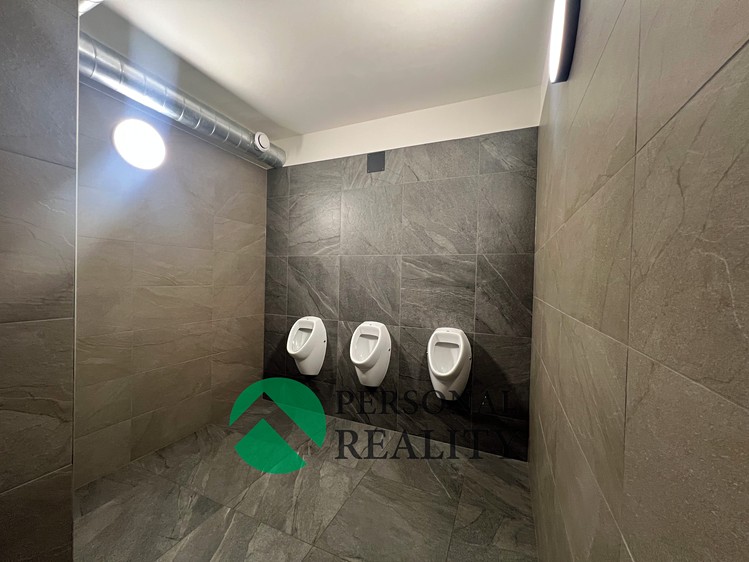 Комерційне приміщення в оренду, 1 106 м² (15 з 20)