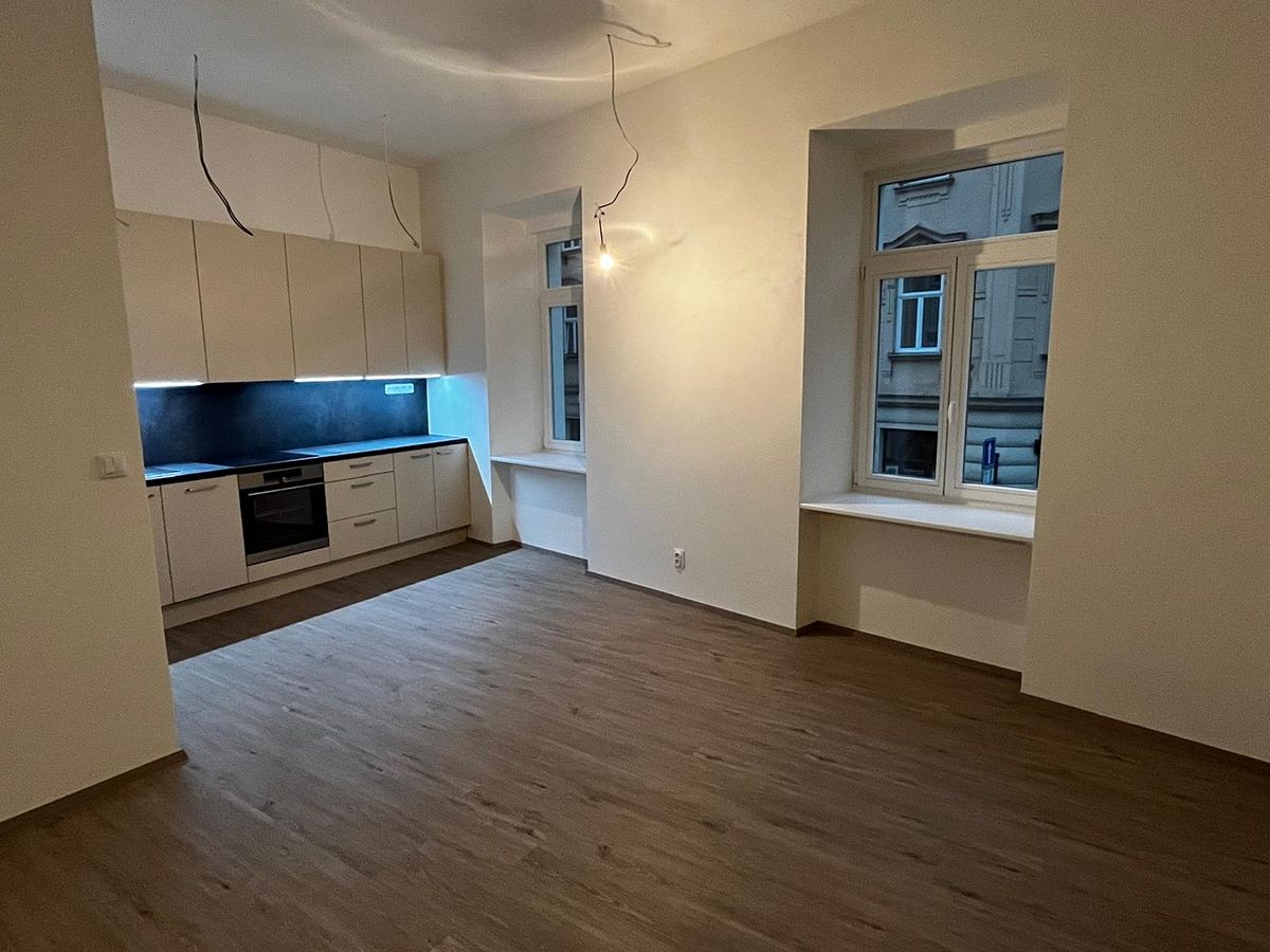 Pronájem bytu 2+kk 56 m²