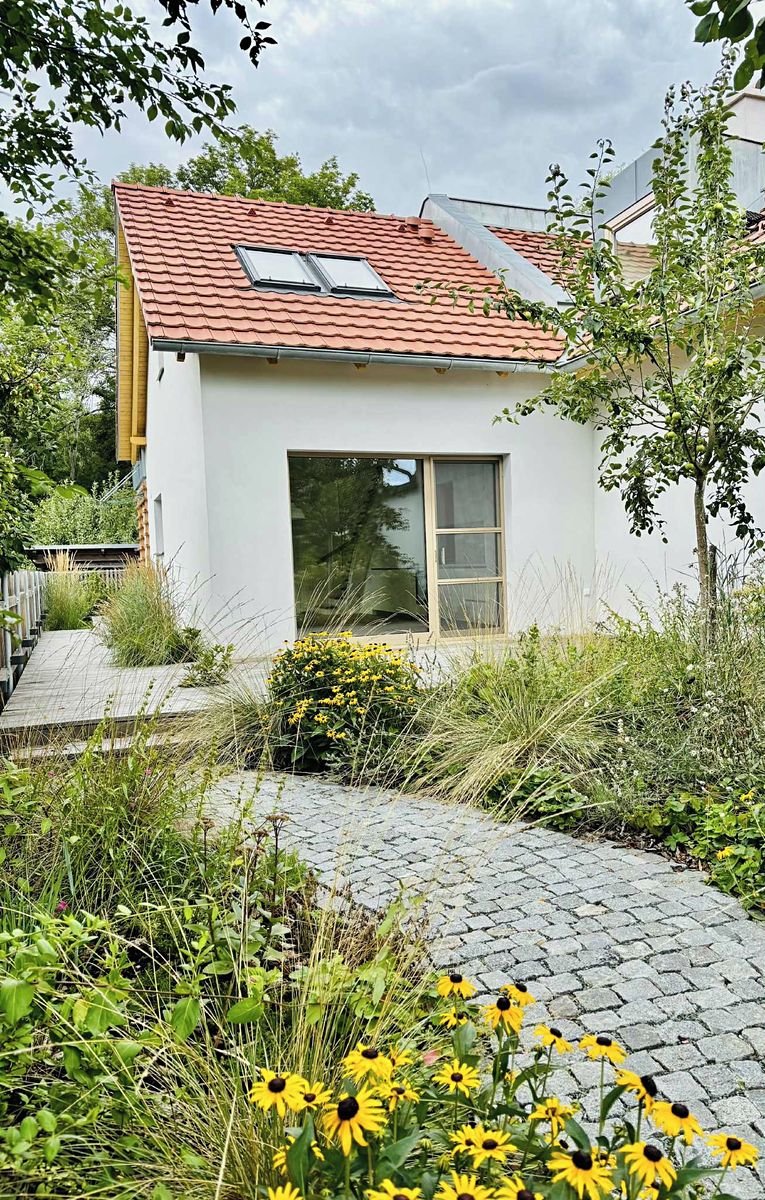 Pronájem bytu 2+kk 61 m²