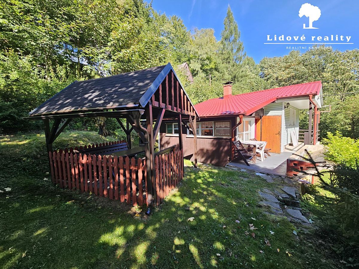 Prodej chaty 50 m², pozemek 271 m² – fotografie 2