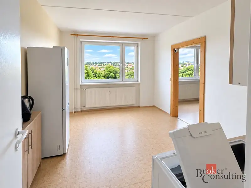 Prodej bytu 1+1 35 m², Karlovy Vary – náhled fotky 1