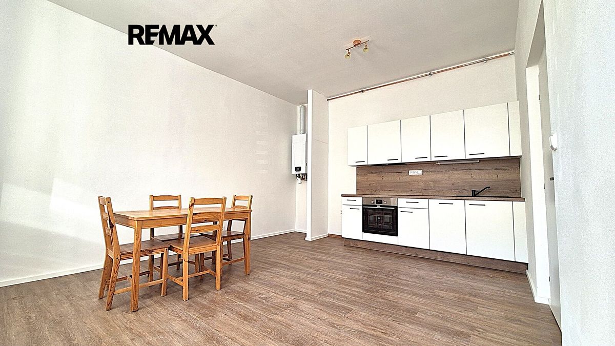Pronájem bytu 1+1 35 m², Litoměřice – fotka 1 z 3