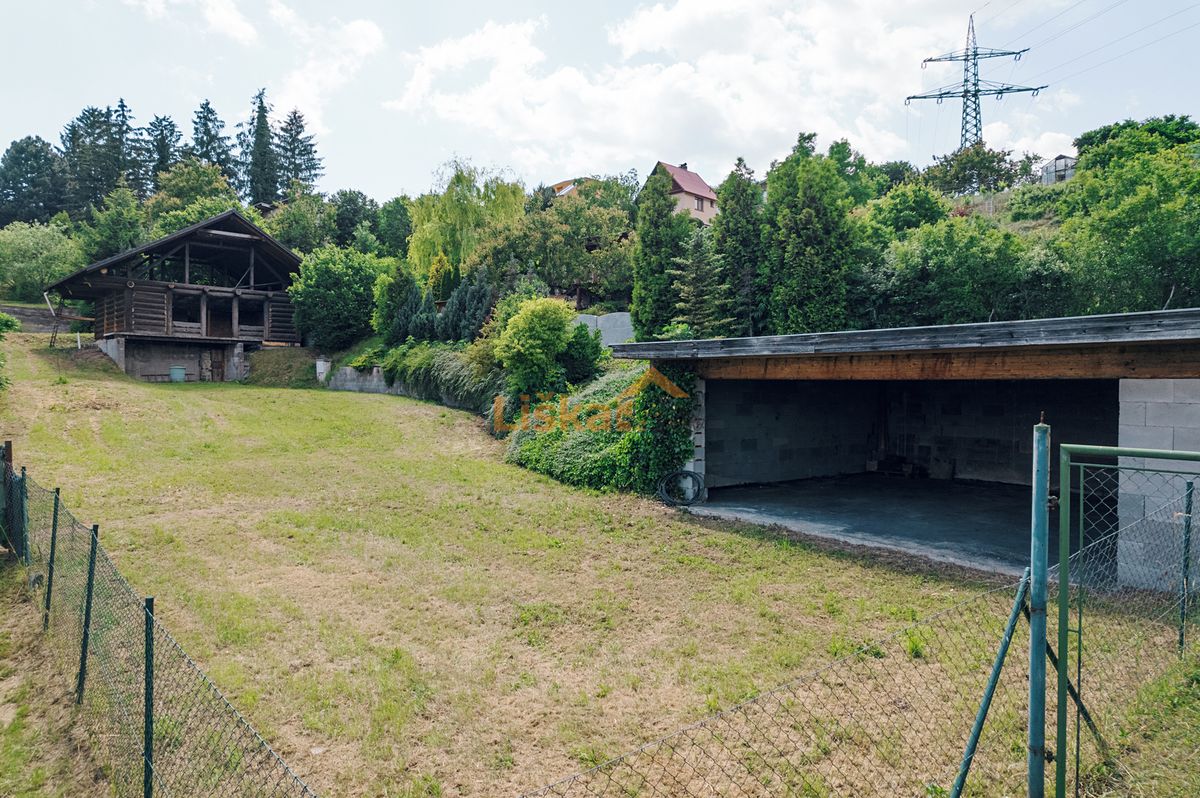 Prodej stavebního pozemku 1710 m² – fotografie 3