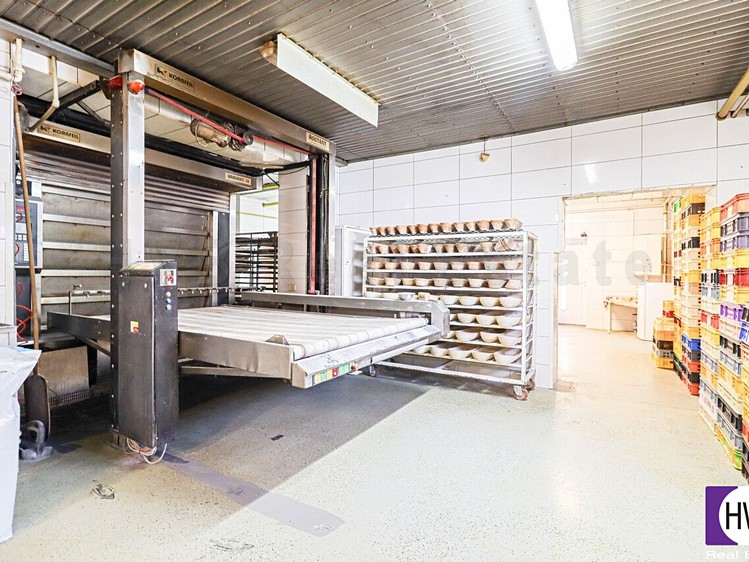 Gewerbefläche zum Kauf, 642 m² (12 von 29)