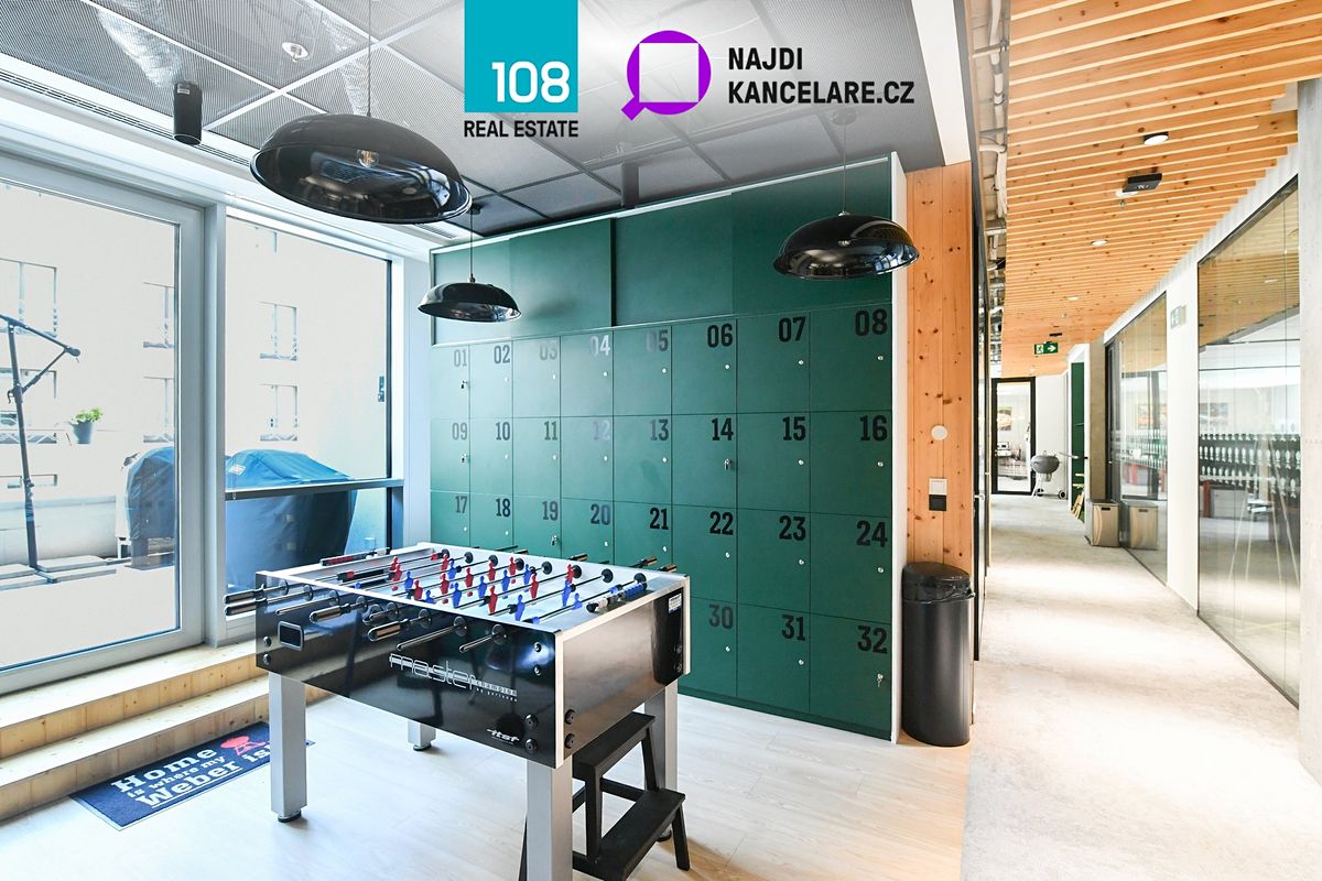 Pronájem kanceláře 540 m² – fotografie 2