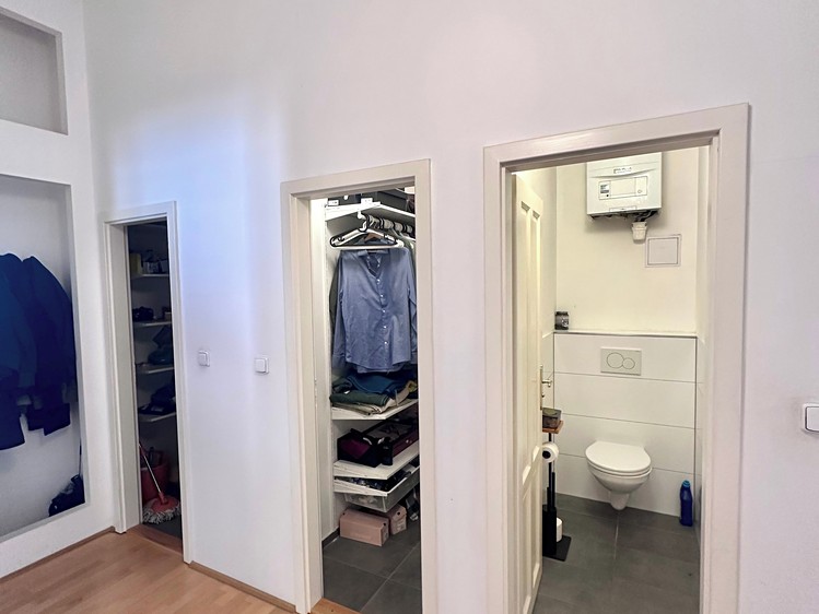 Квартира 3+kk в оренду, 109 м² (12 з 35)